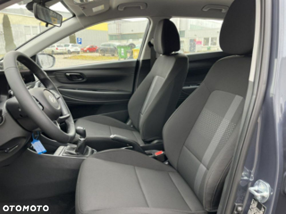 Hyundai i20 1.2 Modern - 11