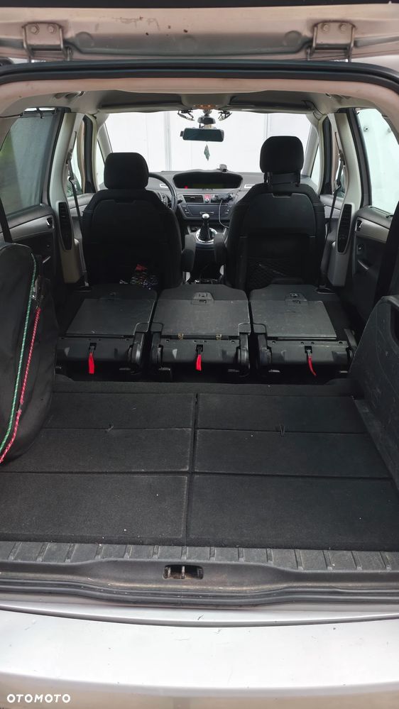 Citroën C4 Picasso - 22