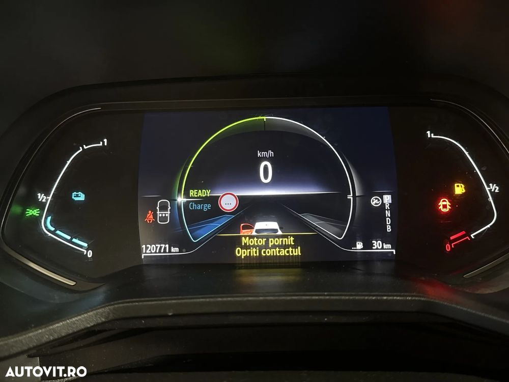 Renault Clio - 11