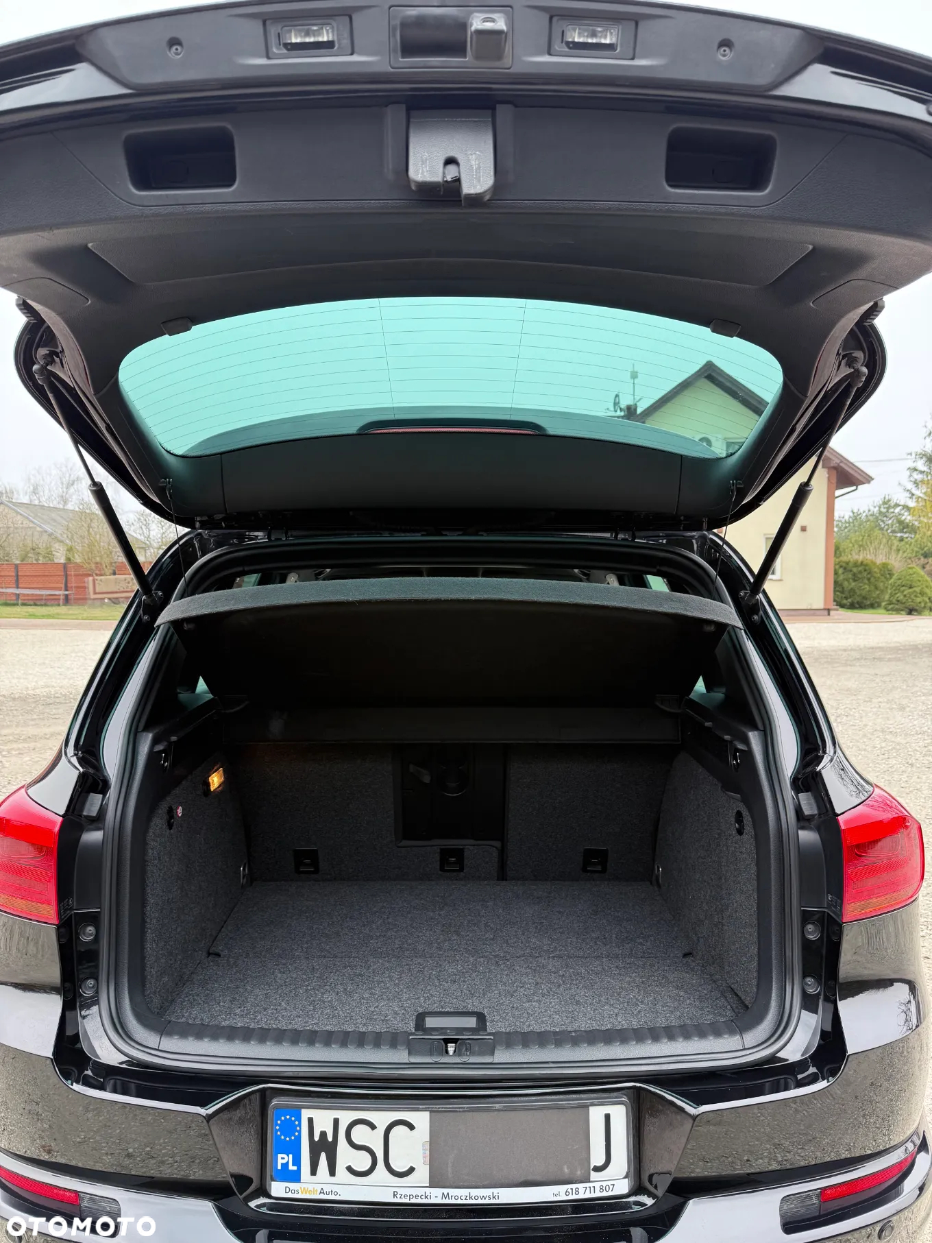 Volkswagen Tiguan 2.0 TDI 4Mot Sport&Style DSG - 9