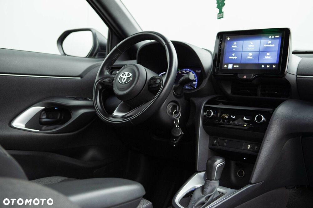 Toyota Yaris Cross - 24