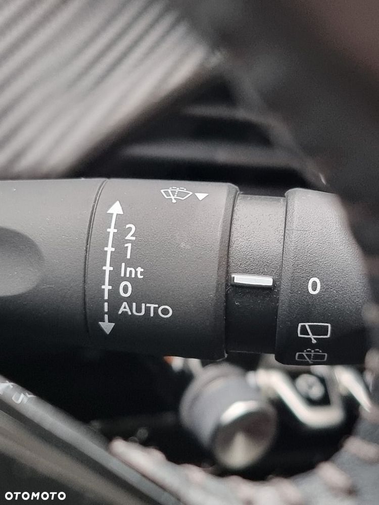 Peugeot 208 1.2 PureTech Active S&S - 35