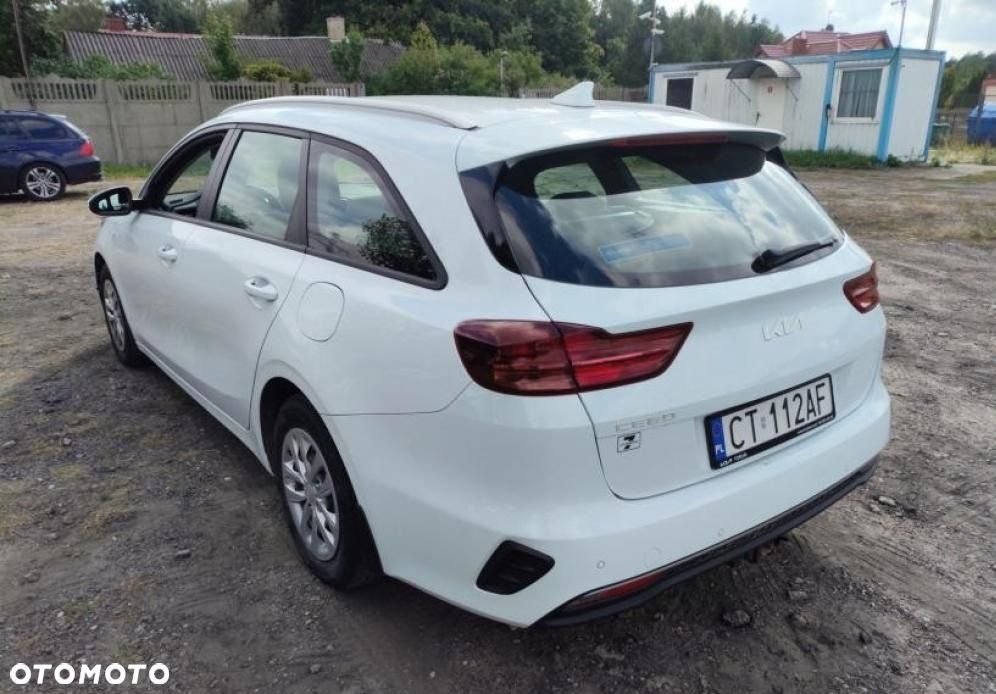 Kia Ceed - 6