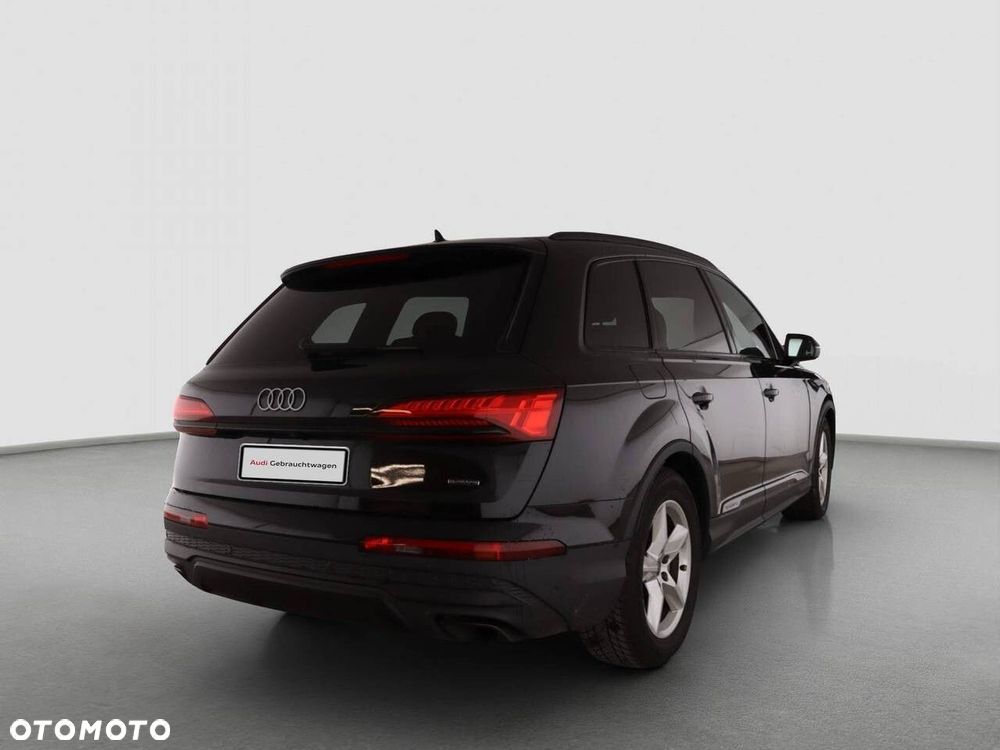 Audi Q7 - 4