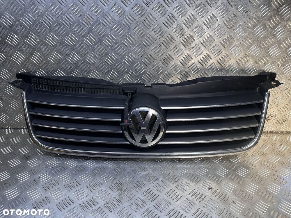 Atrapa Chłodnicy Gril Volkswagen Passat B5 Lift - 6