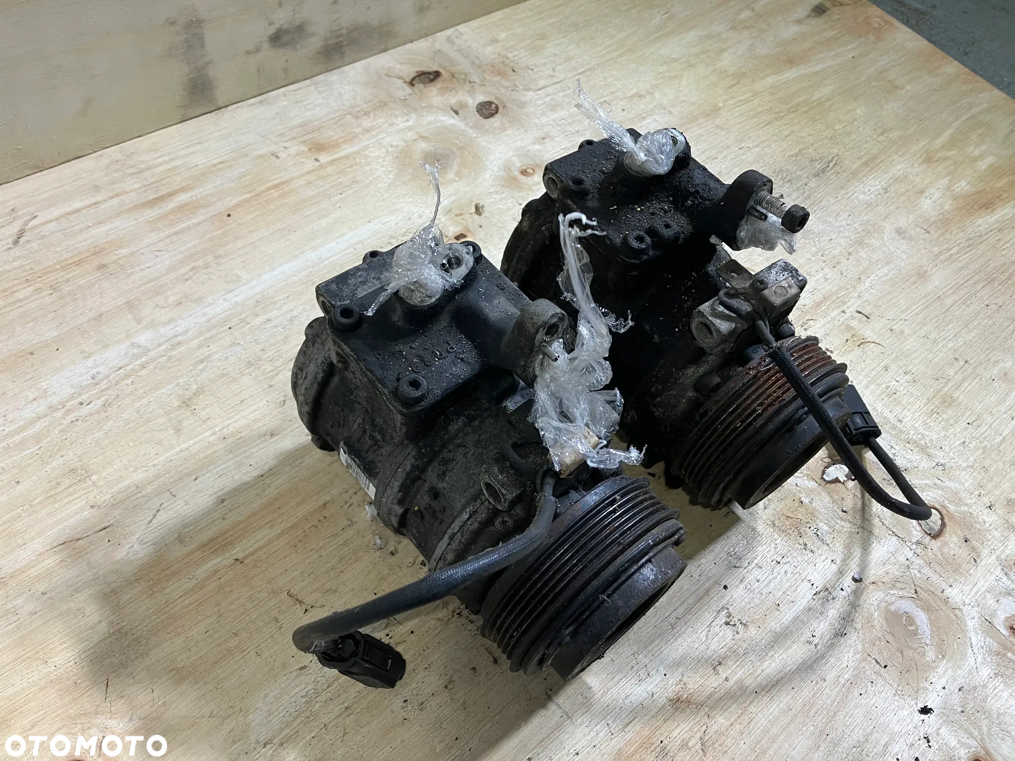 SPRĘŻARKA KLIMATYZACJI BMW E31 E32 E34 E38 V8 M60 B30 B40 KOMPRESOR KLIMY 447200 DENSO - 2
