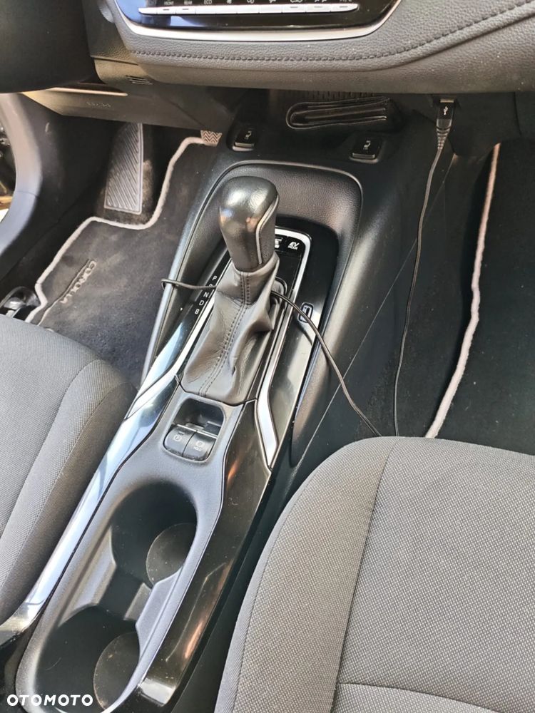 Toyota Corolla 1.8 Hybrid Comfort - 5