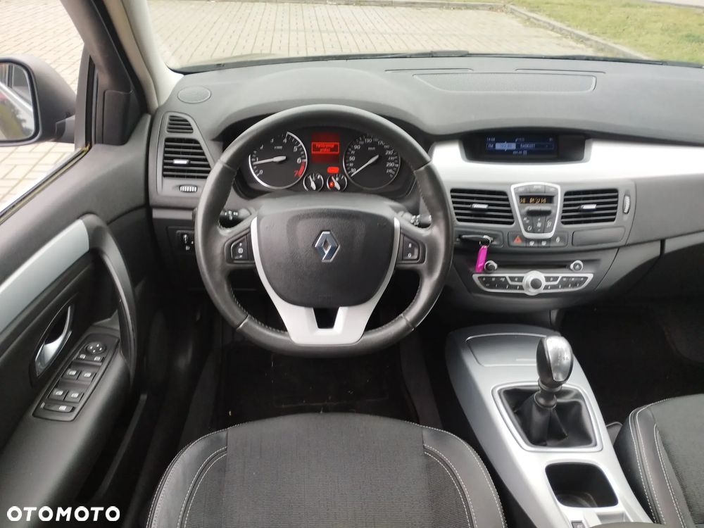 Renault Laguna - 14