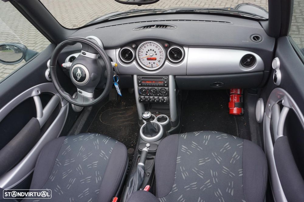 MINI Cabrio Cooper - 6