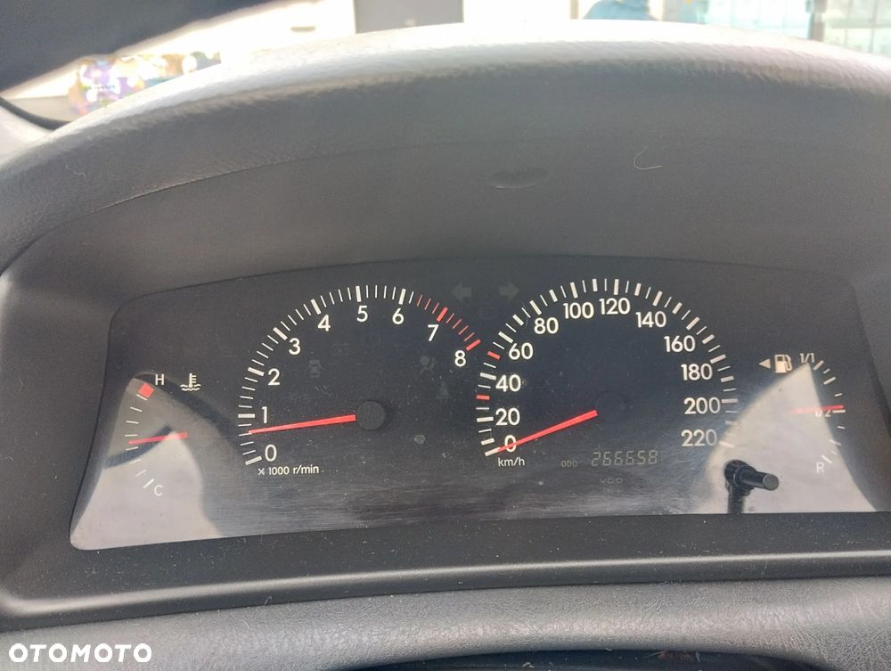 Toyota Corolla 1.4 VVT-i Luna - 5