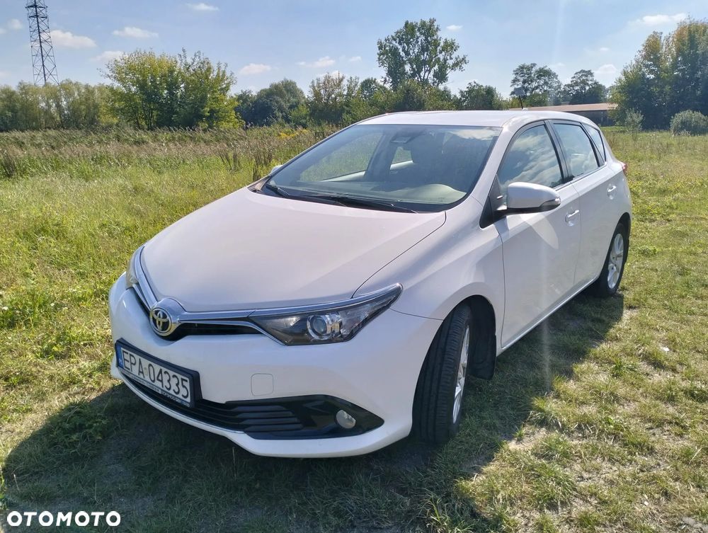 Toyota Auris 1.6 Premium - 7