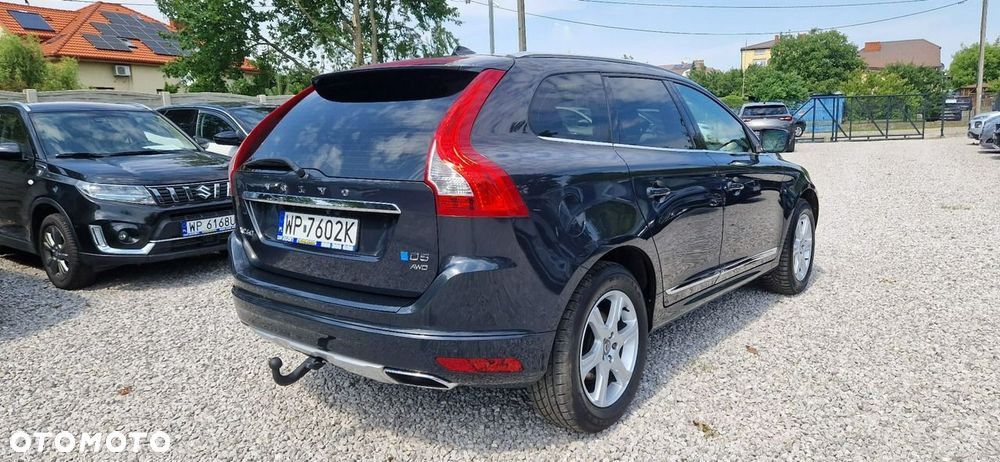 Volvo XC 60 D5 AWD Geartronic Summum - 12