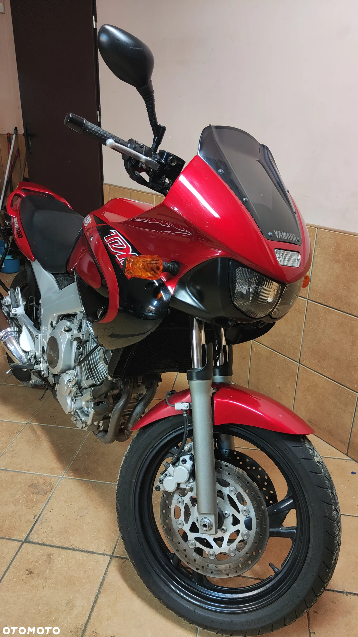 Yamaha TX - 9