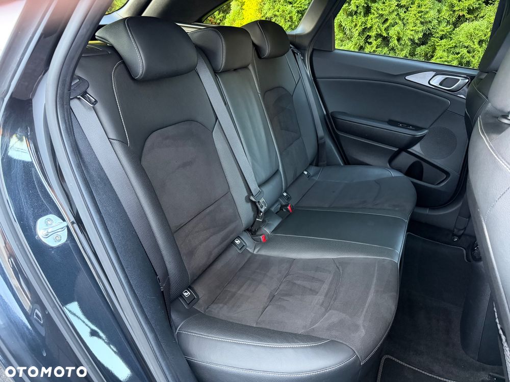 Kia Ceed 1.6 CRDi 136 ISG GT Line - 7