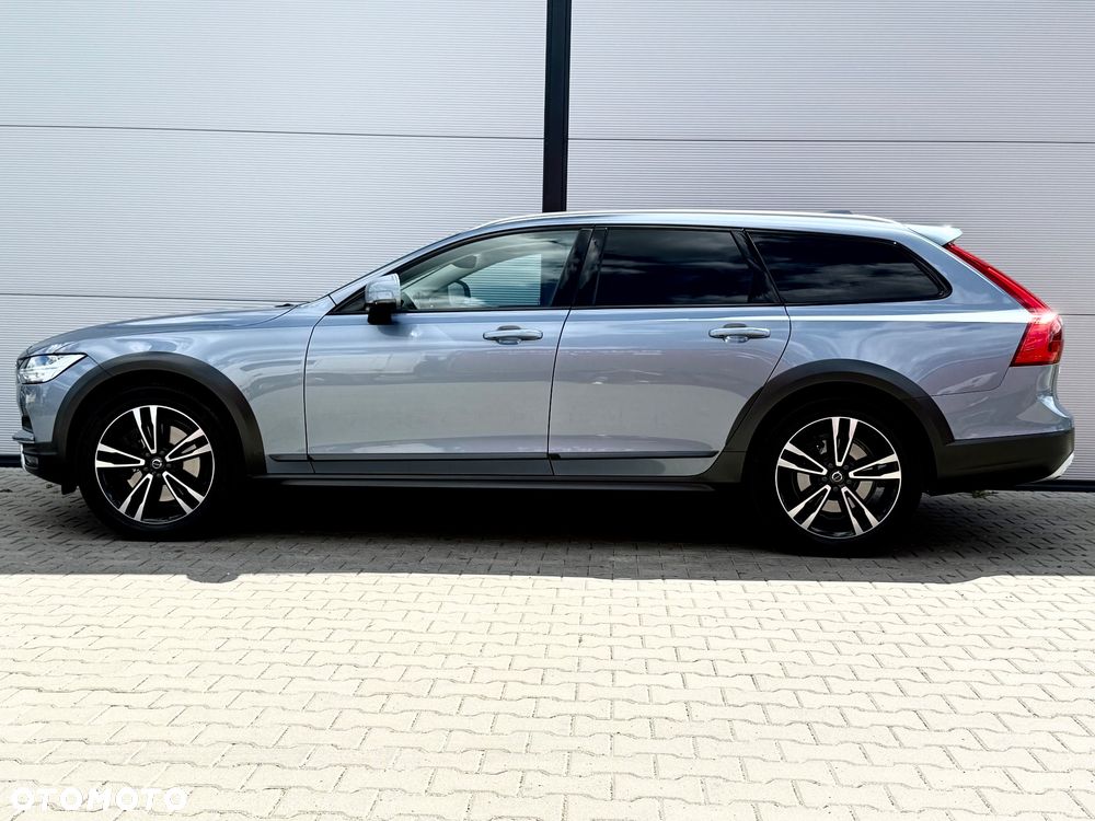 Volvo V90 Cross Country D5 AWD - 20