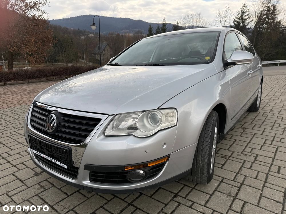 Volkswagen Passat 2.0 TDI DPF Individual - 3