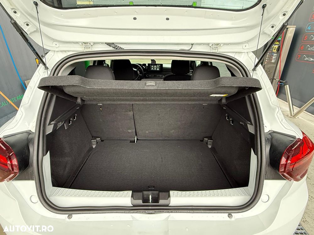 Dacia Sandero Stepway ECO-G 100 MT6 Extreme - 10