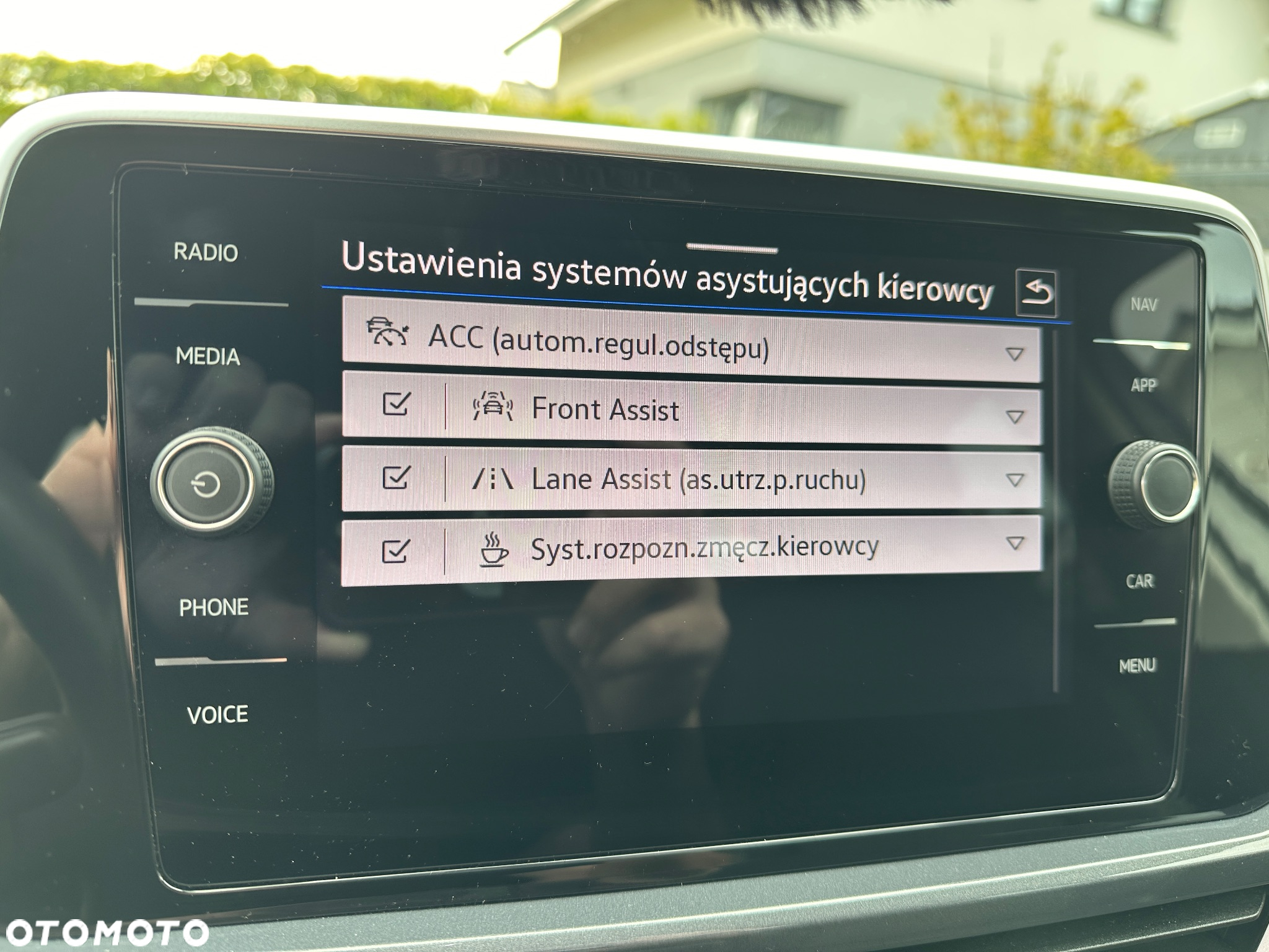 Volkswagen T-Roc 1.5 TSI Style DSG - 23