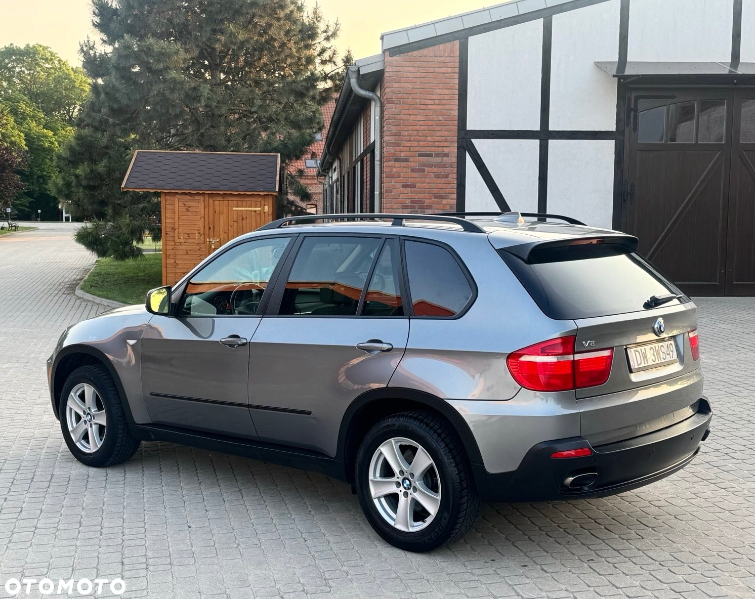 BMW X5 4.8i xDrive - 34