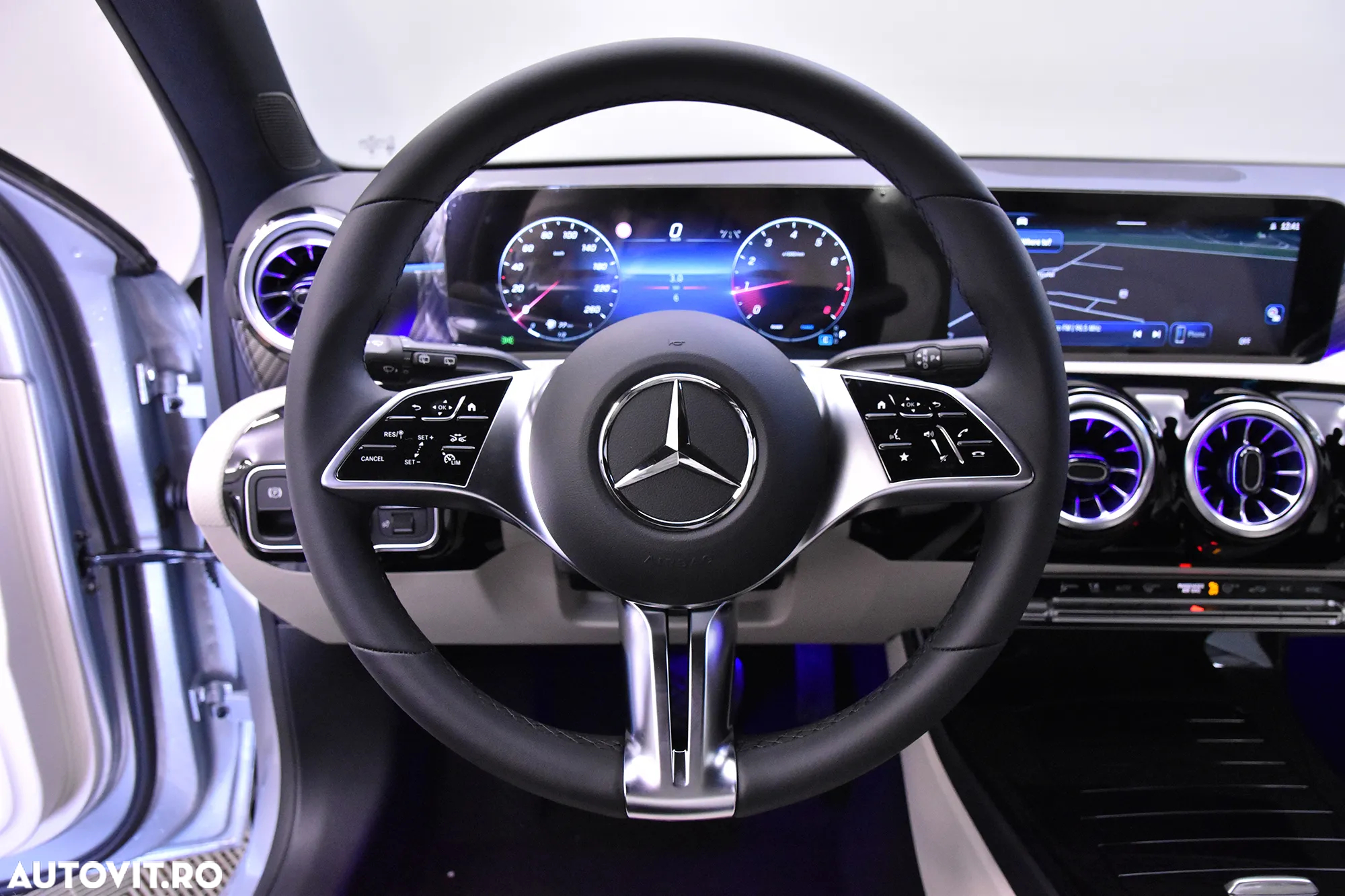Mercedes-Benz A 200 MHEV 7G-DCT - 16