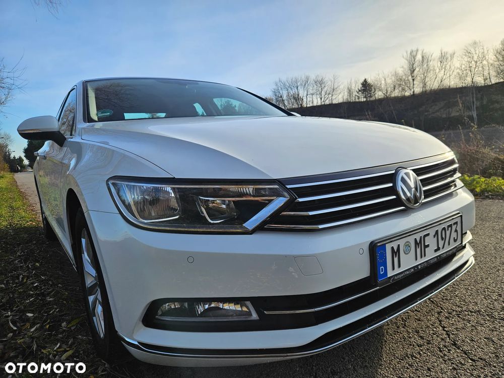 Volkswagen Passat 2.0 TDI BMT Comfortline - 14