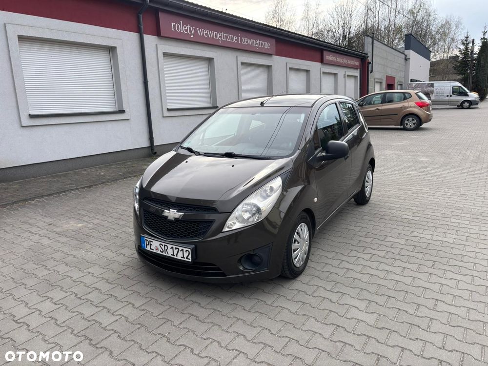 Chevrolet Spark - 24