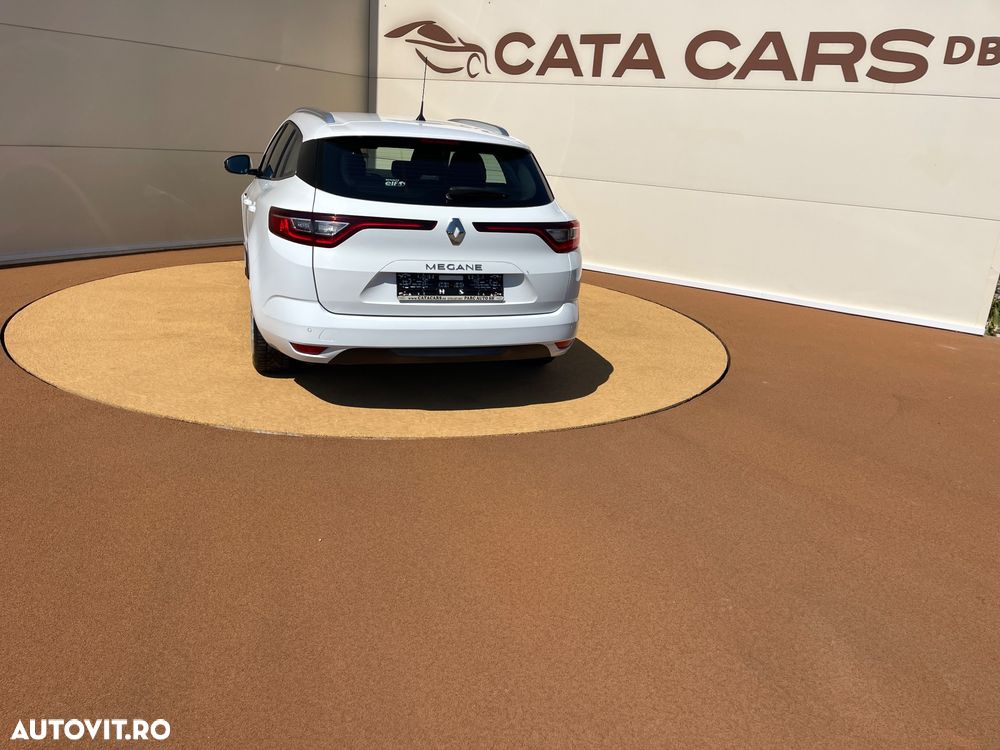 Renault Megane ENERGY TCe 130 INTENS - 11