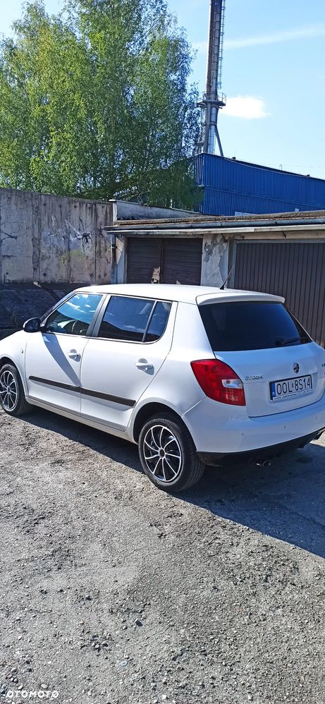 Skoda Fabia 1.6 TDI DPF Monte Carlo - 11