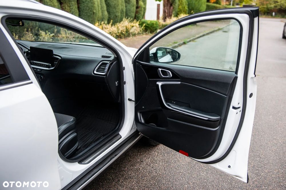 Kia XCeed 1.4 T-GDI OPF DCT7 JBL SOUND EDITION - 38