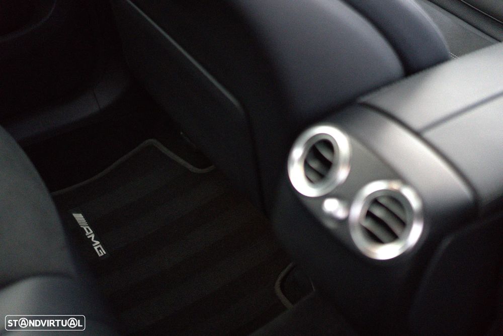 Mercedes-Benz EQC 400 4Matic Service+ AMG Line - 14