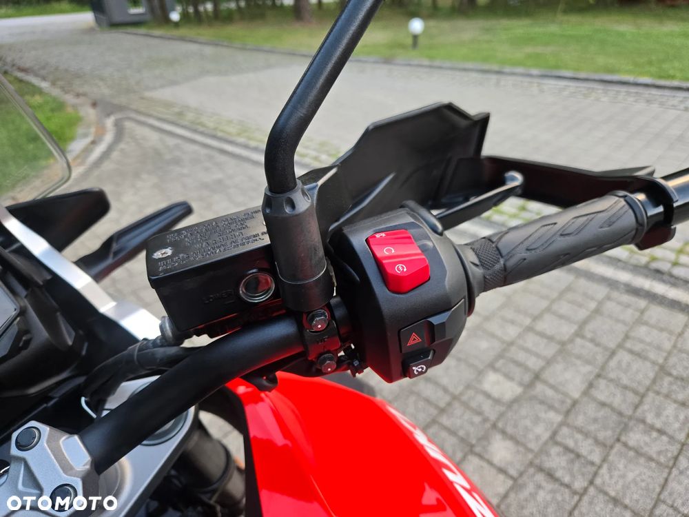 Suzuki V-STROM - 22