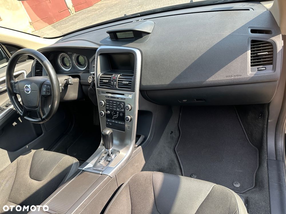 Volvo XC 60 D5 AWD Summum - 13