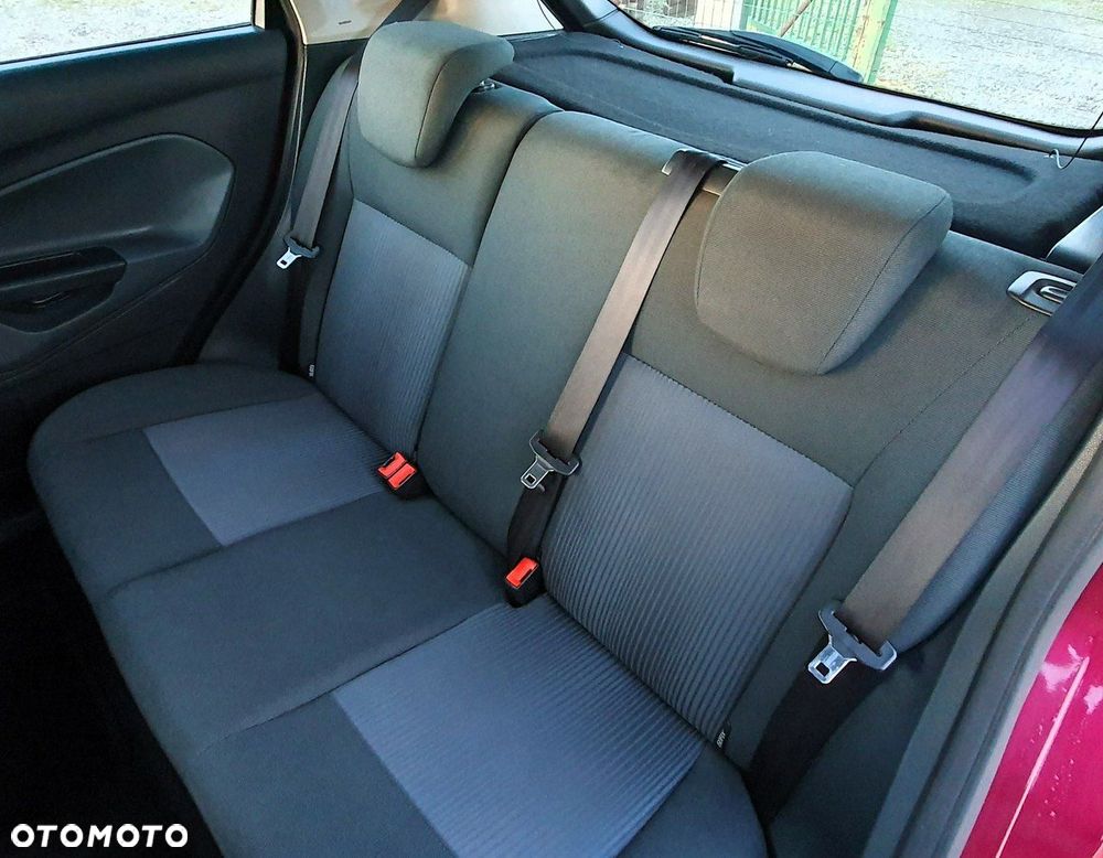 Ford Fiesta - 13