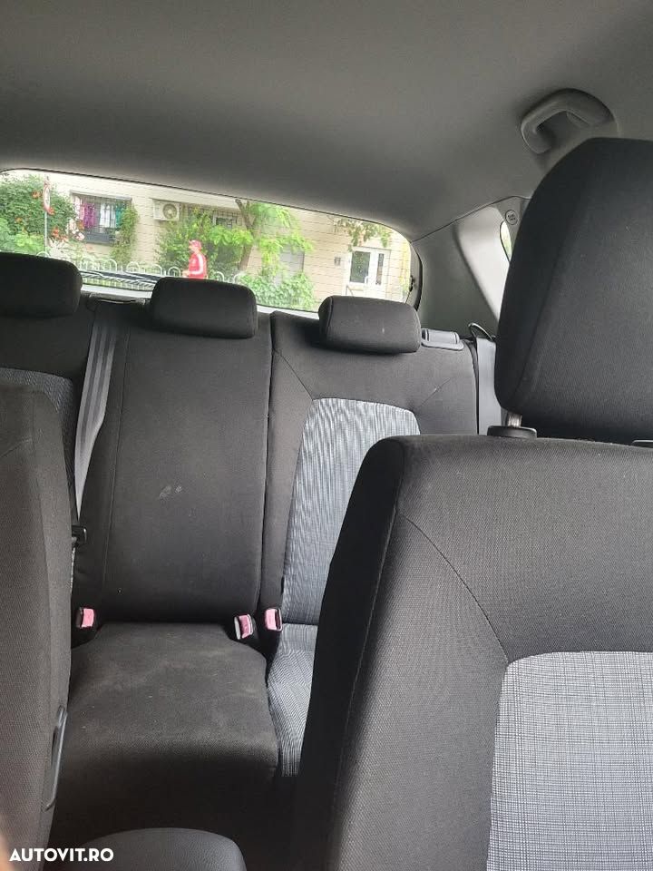 Kia Ceed 1.6 CRDi Vision - 9