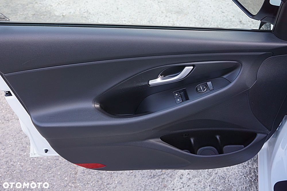 Hyundai i30 - 32