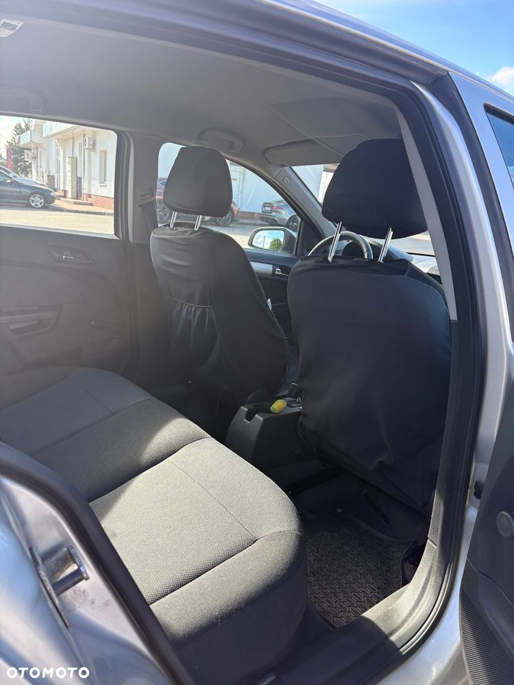Opel Astra - 16