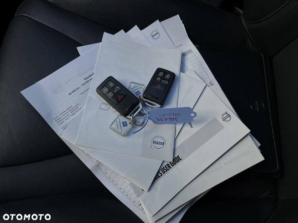 Volvo V60 D2 Momentum - 36