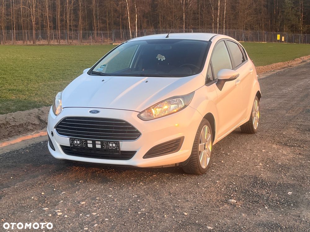 Ford Fiesta - 2