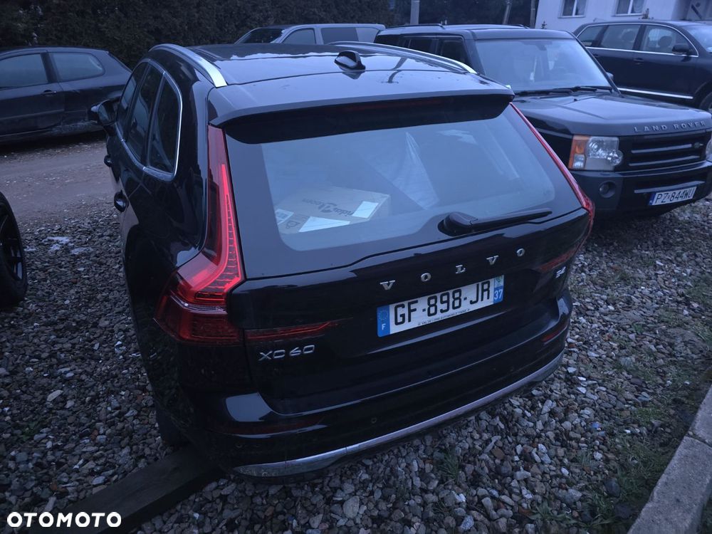 Volvo XC 60 B4 D Momentum - 2