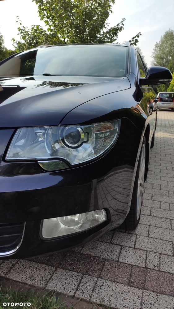 Skoda Superb 2.0 TSI Platinum DSG - 17