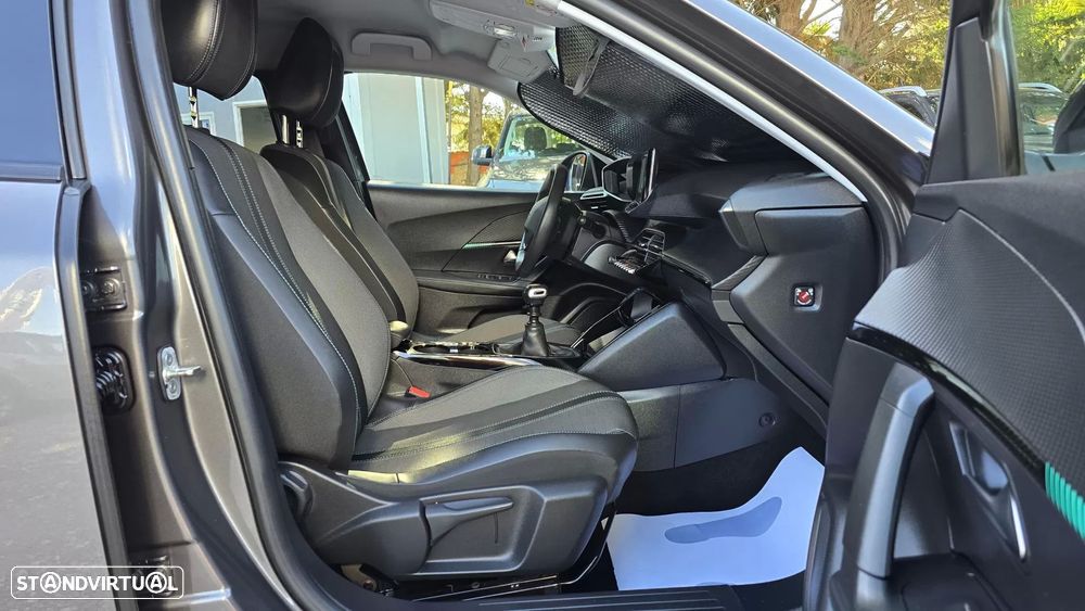 Peugeot 2008 1.2 PureTech Allure Pack - 15