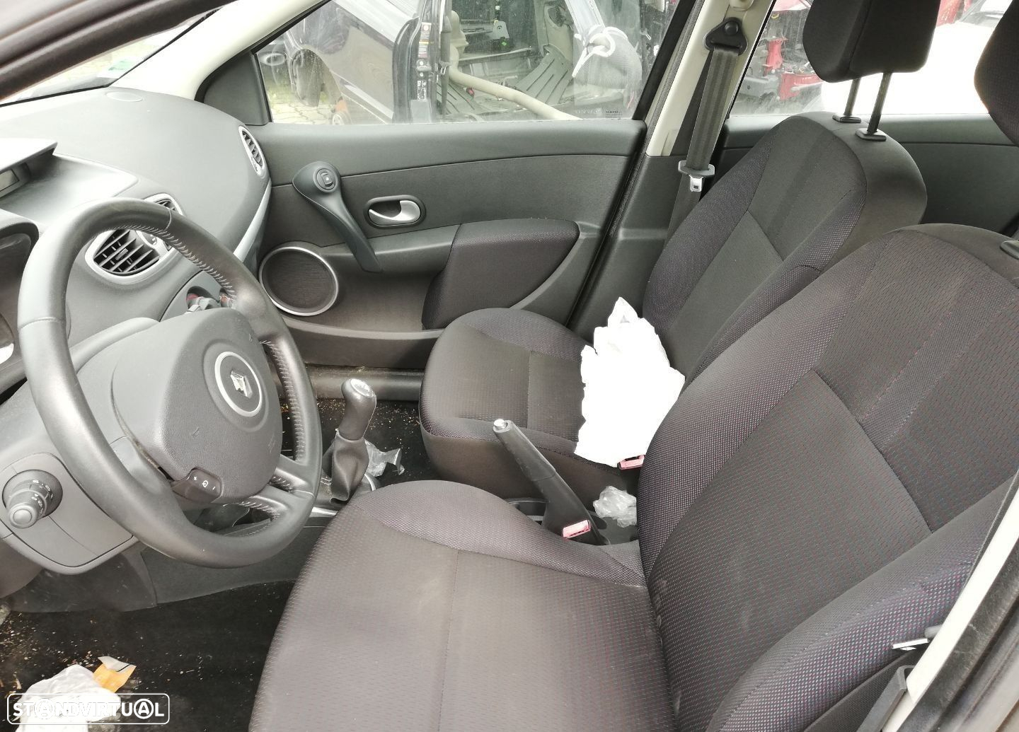 Peças Renault Clio III 2005 a 2010 - 53