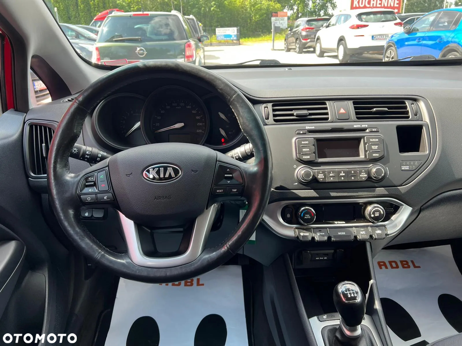 Kia Rio 1.4 L - 18