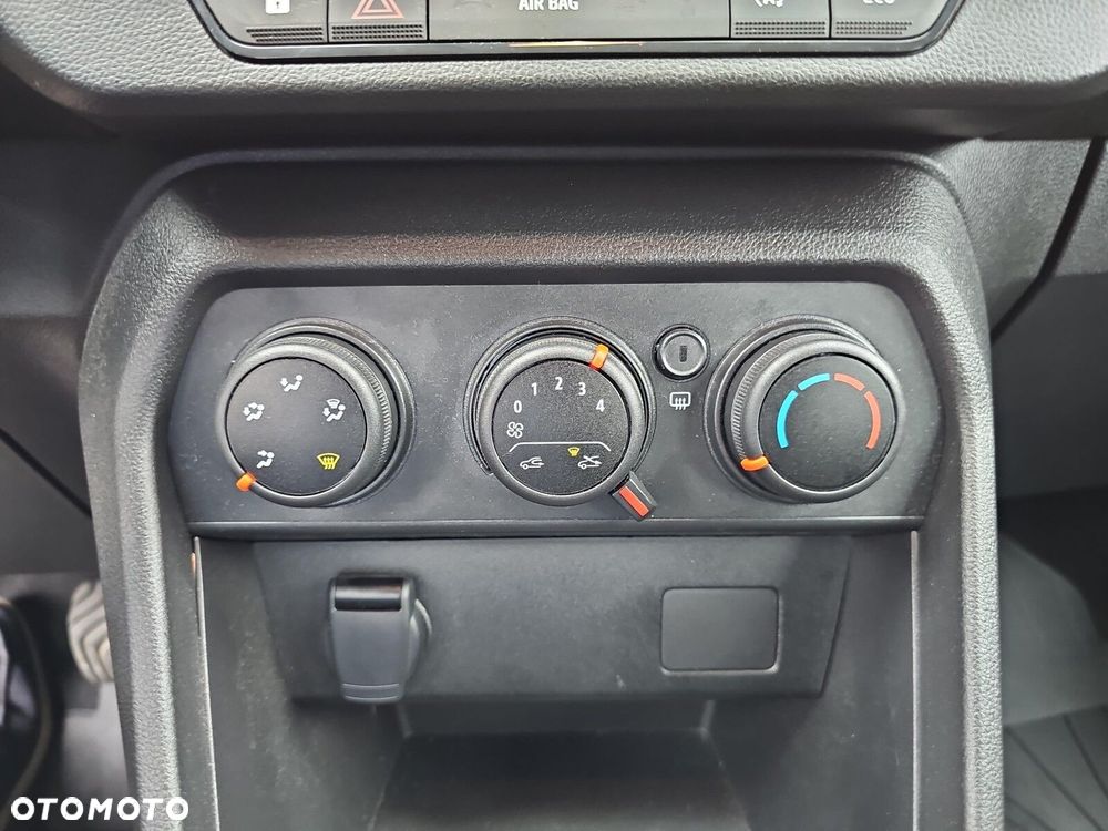 Dacia Sandero 1.0 TCe Essential - 20