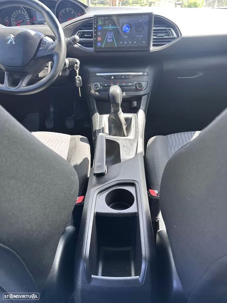 Peugeot 308 - 46