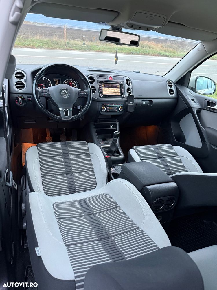 Volkswagen Tiguan 2.0 TDI DPF 4Motion Sport & Style - 8