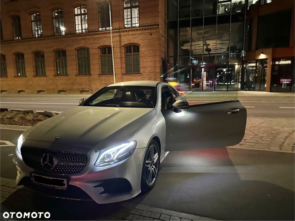 Mercedes-Benz Klasa E - 16