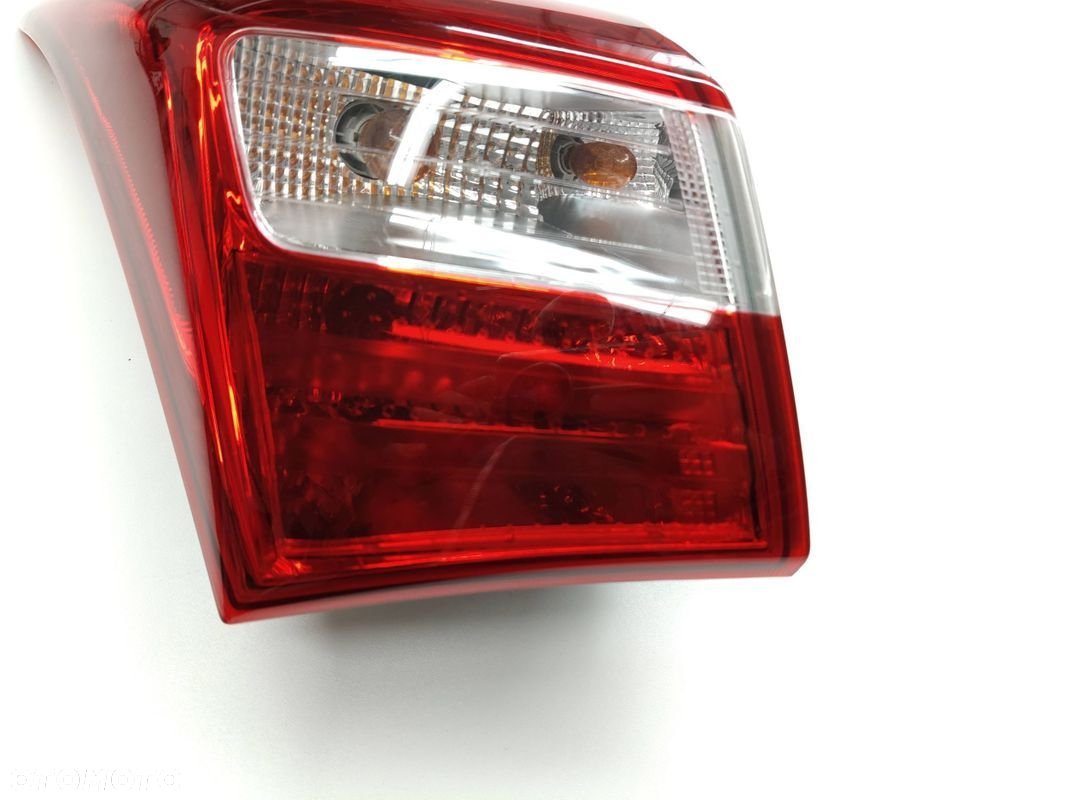 LAMPA LEWA TYŁ HYUNDAI I30 II HB 92401-A50 - 2