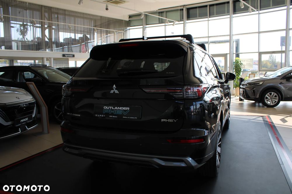 Mitsubishi Outlander Instyle - 4
