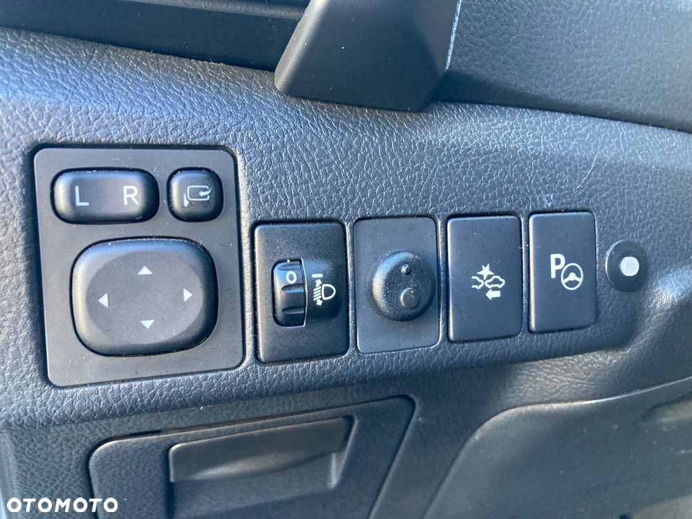 Toyota Auris Hybrid 135 Premium - 16